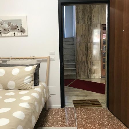 Studio 25 Apartment - Near Metro M3 Μιλάνο Εξωτερικό φωτογραφία